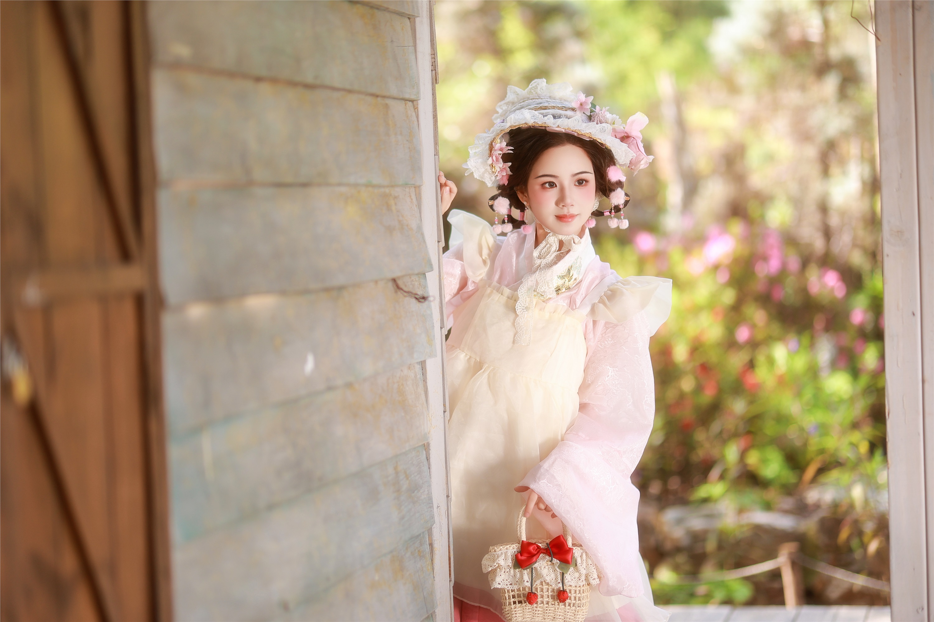 YITUYU艺图语 2025.02.01 草莓甜心 小杜同学